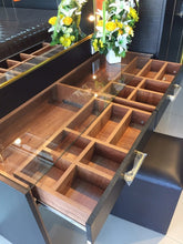 ชุดห้องนอนครบเซ็ท รุ่น-แบล็คโกล เตียง+ตู้ผ้า+โต๊ะแป้ง - ALINDA DECOR