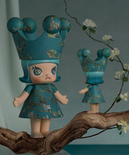 POP MART MEGA Royal Molly 400% Van Gogh Museum Almond Blossom - ALINDA DECOR