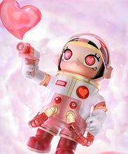 POP MART MEGA Space Molly 1000% Heartbeat - ALINDA DECOR