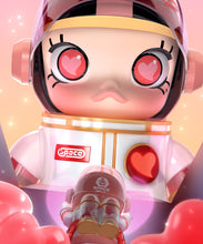 POP MART MEGA Space Molly 1000% Heartbeat - ALINDA DECOR