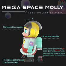 POP MART MEGA Space Molly 1000% Little Painter - ALINDA DECOR