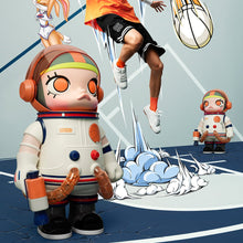 POP MART MEGA Space Molly 1000% Space Jam - ALINDA DECOR