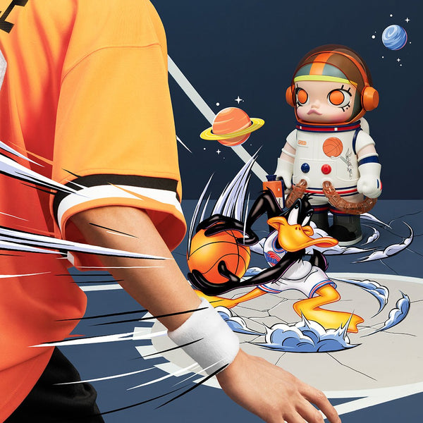 POP MART MEGA Space Molly 400% Space Jam - ALINDA DECOR