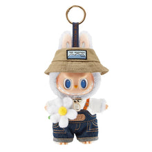 Resell Labubu - Fall in The Wild (ชาวนาที่ลิซ่าอุ้ม) - ALINDA DECOR