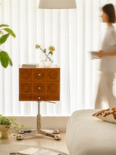 Sleek Sliva ตู้ไม้เก็บของ โต๊ะข้างเตียงหมุนได้ - ALINDA DECOR