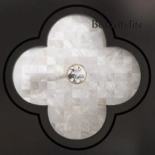 Sleek Sliva table - ALINDA DECOR